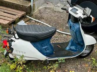 honda lead 50 mit papieren motorroller