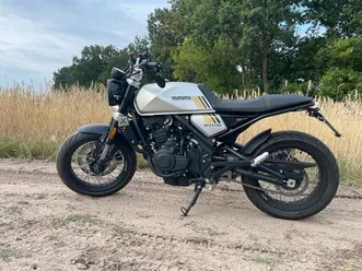 brixton crossfire 500 - tüv neu/wenig km/bj. 2021/