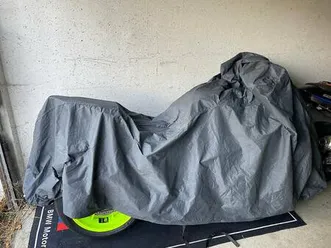 bmw s100rr de 2013 full carbone (vrai carbone !)