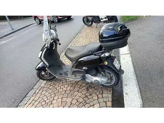 scooter piaggio fly 125
