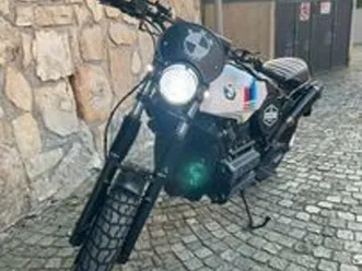 caffè racer su base k75 del 1995