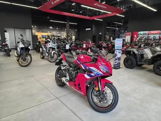 2025 honda cbr650r e-clutch