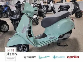 vespa gts 125 e5+ verde
