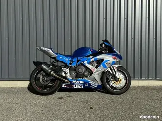 suzuki gsx-r 600 599 cm3