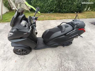 scooter peugeot métropolis