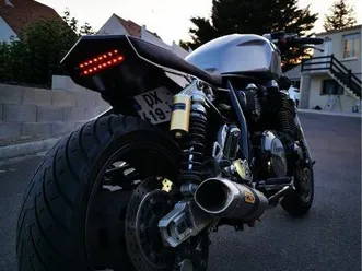 café racer yamaha xjr