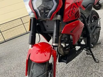 vend moto 50 à boîte