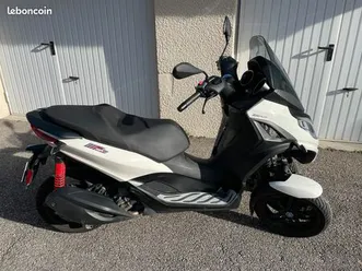 piaggio mp3 300 hpe