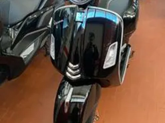 piaggio vespa gts super 300