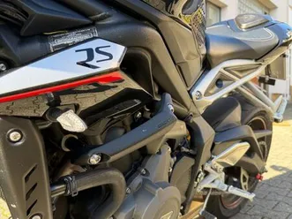 triumph street triple 765 rs