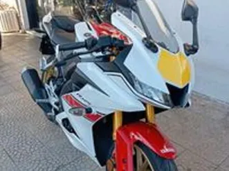 yamaha yzf r125 world gp 60th anniversary