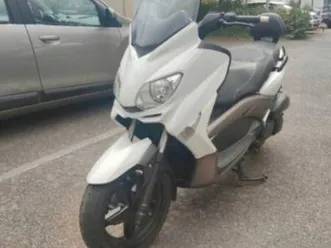 scooter mkb skycruiser xmax