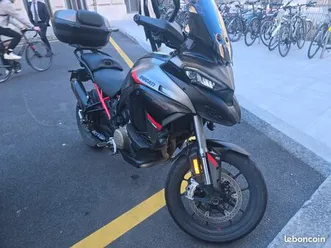 multistrada v4s grand tour