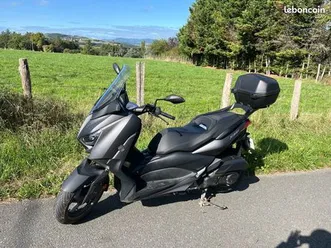 125 xmax yamaha