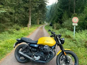 moto guzzi v7 850 stone a2