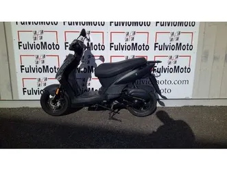 kymco agility 50 2023 50 cm3 | scooter | 10 000 km | gris | 13200 arles