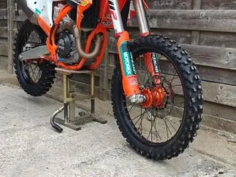 ② ktm 450 sxf factory 2020