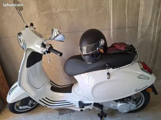 vespa 50 neuve 4 km