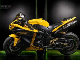 2011 yamaha r1 for sale