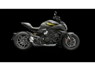 ducati diavel v4 **junge gebrauchte**
