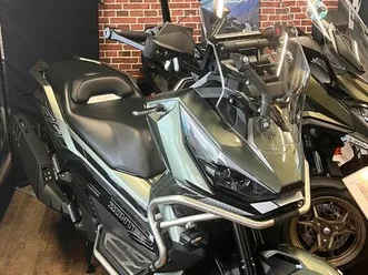 scooter zontes 368 g - pornic