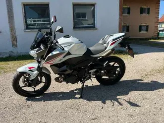 z400