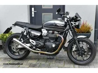 triumph speed twin 1200 cz původ