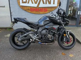 yamaha mt-10 1000 hyper-naked euro 4 998 cc