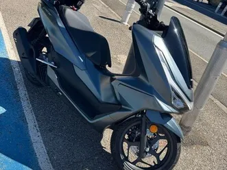 scooter pcx 2025 neuf