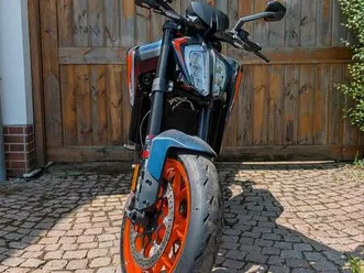 ② ktm 890r