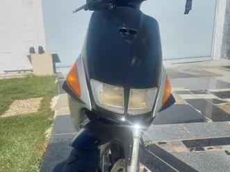 aprilia sr 50 cc excelente estado pode e deve trazer mecânico perafita, lavra e santa cruz do bispo