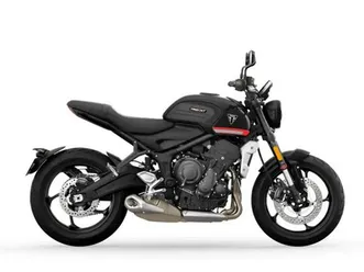 2024 triumph trident 660 sapphire black