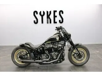 harley-davidson fxfbs softail fat bob 114 in black and gold