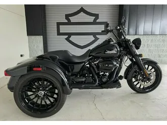 2023 harley-davidson® freewheeler®