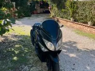 tmax montato tutto 530 per passione km 26000 come