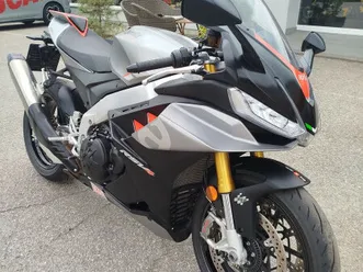 aprilia rsv4 r sleva