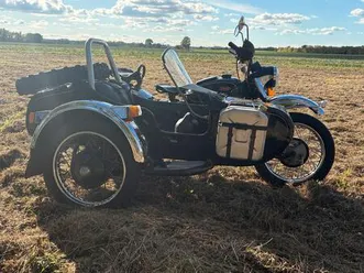 ural tourist gespann beiwagen angetrieben rückwärtsgang