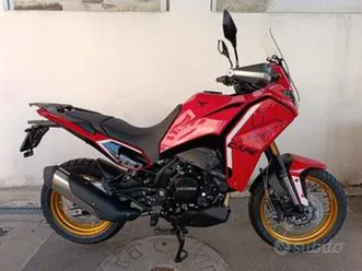 moto morini x-cape 700 gold wheels edition - 2025