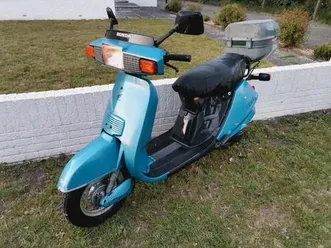 honda lead af01 mit papier und schlüssel