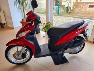 honda vision 110 / service + batterie neu / hu 2027