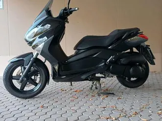 yamaha x max 250