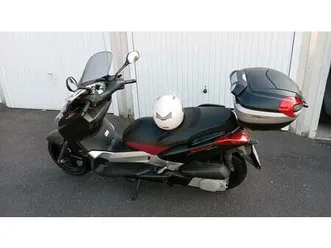 sonderedition black max - yamaha x--max 250i