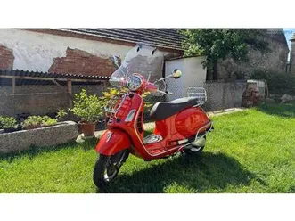 vespa gts 300