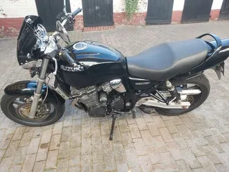 suzuki gsx 750