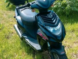 cpi oliver city 125 – zuverlässiger roller mit top case