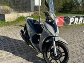 kymco people s 125i