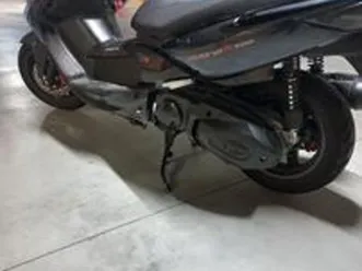 kymco xciting 500 - 2009