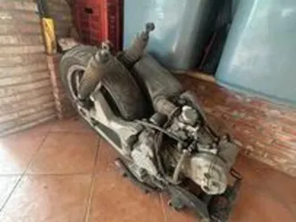 blocco motore scarabeo 200