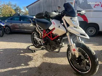 hypermotard 1100. années 2007