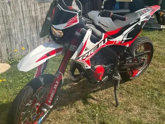 moto rieju mrt 50 cc